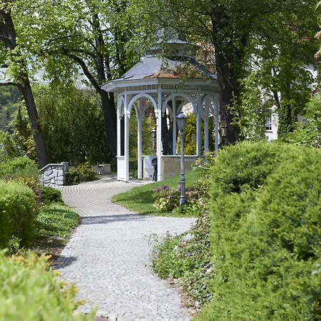 Отель San Remo Марианске-Лазне