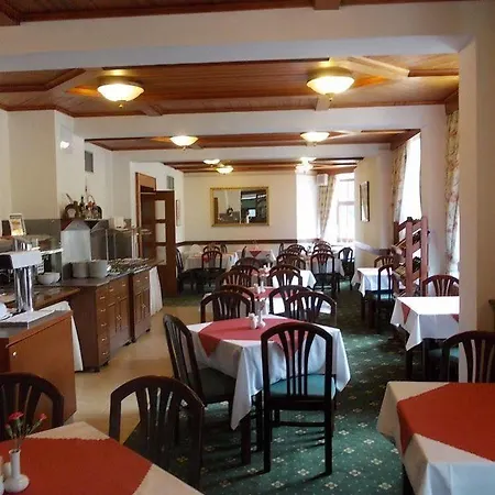מלון Orea San Remo 4*
