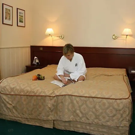 San Remo Отель Марианске-Лазне